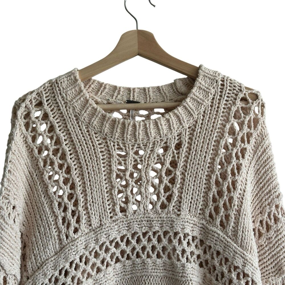Free People Higher Love Sweater M Crochet Knit Fringe Boho Hippie - Picture 5 of 10